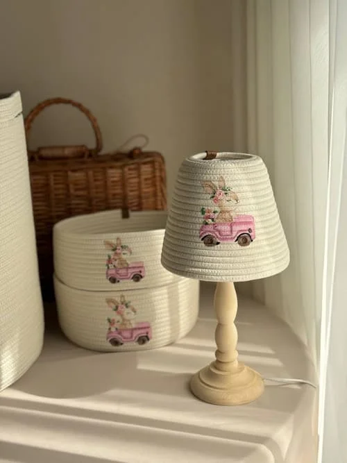 آباژور اتاق نوزاد